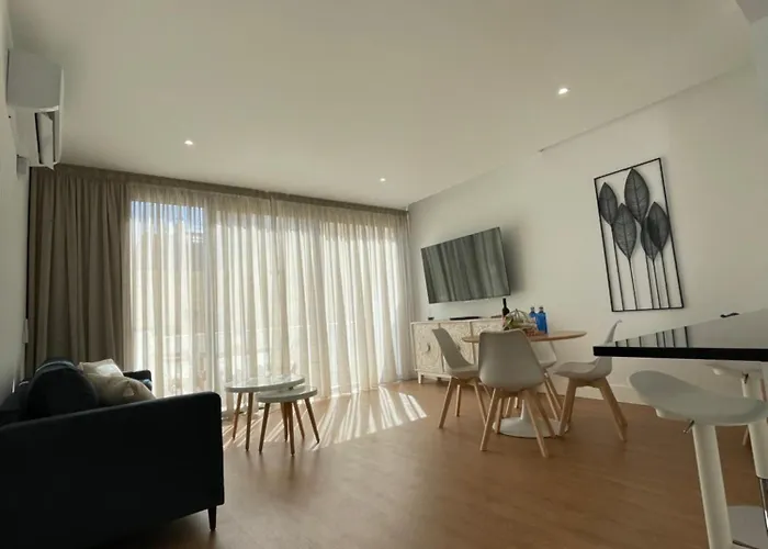 C-10 Vegueta Apartment - Private Rooftop Pool