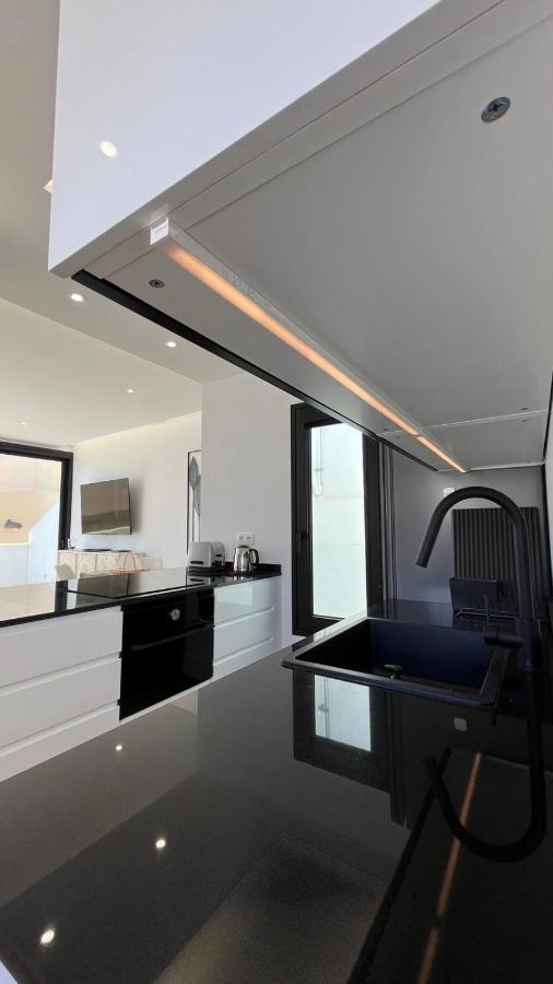 Apartament C-10 Vegueta - Private Rooftop Pool *